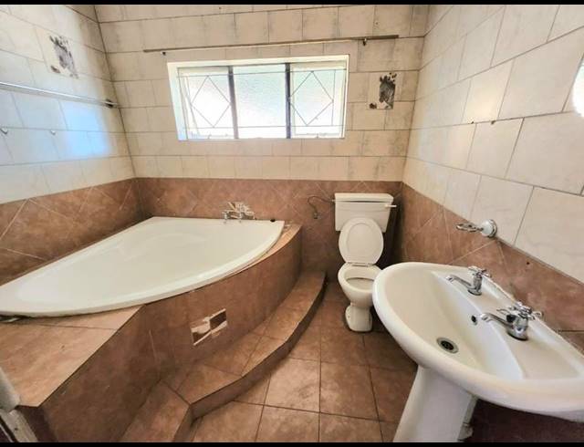 3 BEDROOM PROPERTY TO RENT IN PRETORIA GARDENS